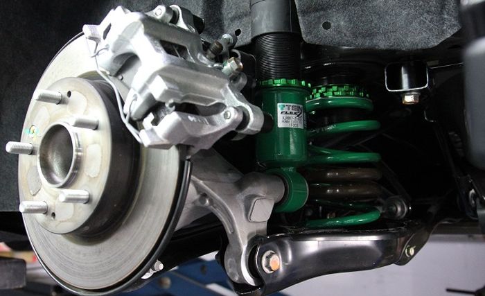 Suspensi with chamber kit