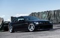 Kombinasi Gaya Jepang dan Amerika, BMW E46 M3 ini Tampil Apik!