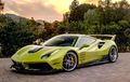 Ferrari 488 Tampil Gambot Pakai Wide Body Kit dan Sayap Lebar