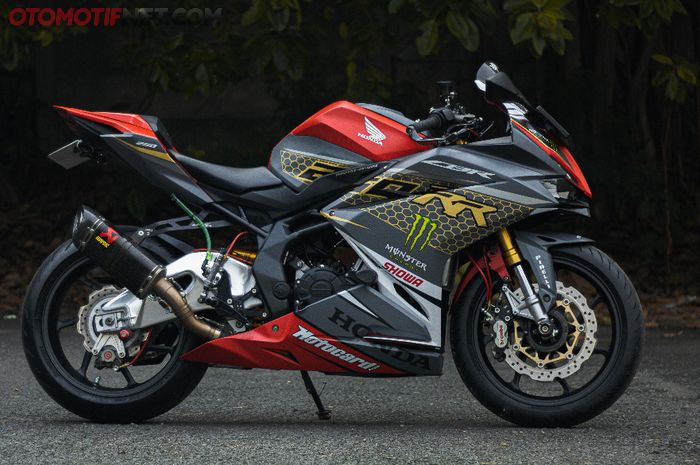 Single swing arm on sale cbr250rr