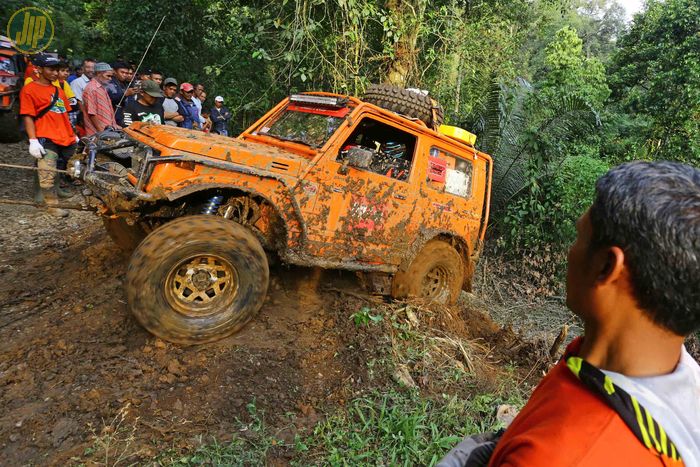 jimny off-road