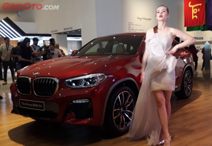 The All New BMW X4