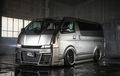 Toyota Hiace Bertampang Robocob 