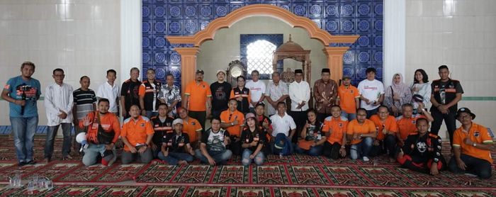 Anggota BBT lakukan baksos di Masjid Al-Rokhman yang terletak di sekitar penginapan