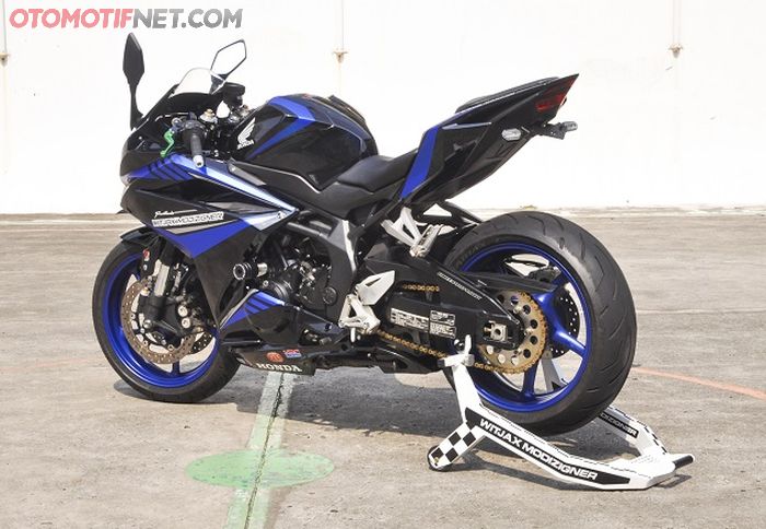 Makin kekar dengan lengan ayun CBR1000RR