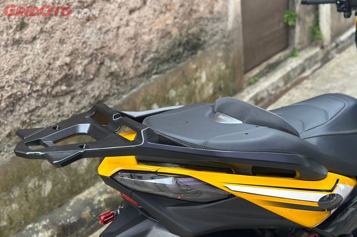 Behel bracket box Nitex Yamaha XMAX dari GMA Product Series 