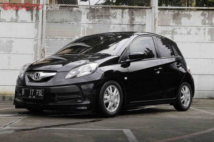 Harga mobil bekas Honda Brio 2013