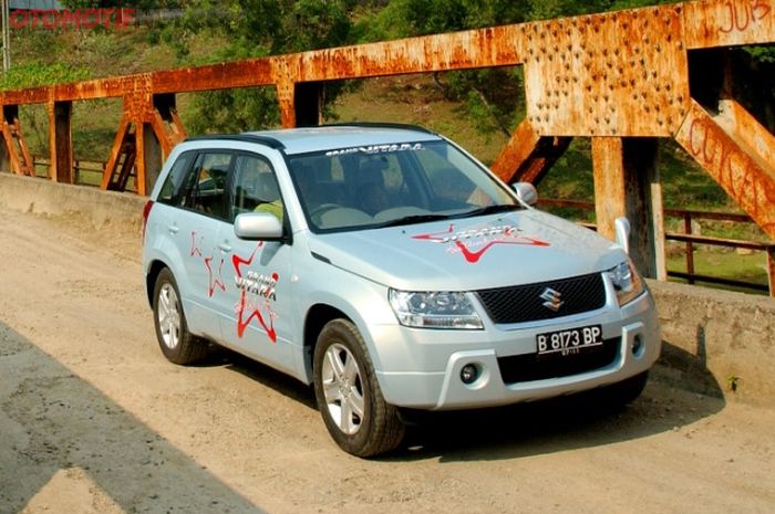 Suzuki Grand Vitara 2.0 2006