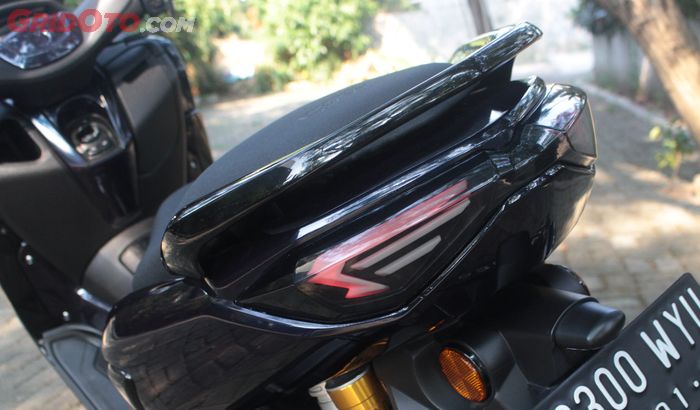 Stoplamp Yamaha NMAX Baru ganti model MotoGP