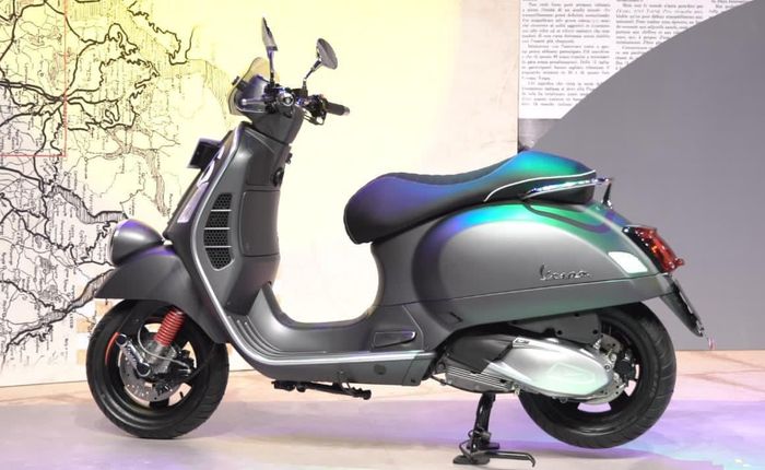 Vespa Sei Giorni II Edition