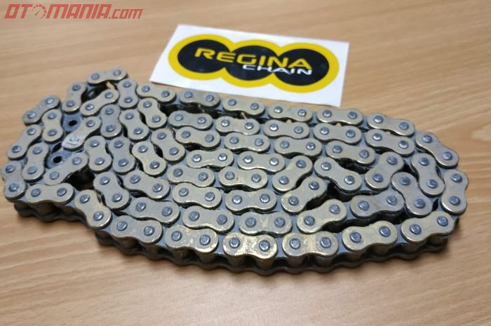 Regina ORO untuk harian dijual dengan harga Rp 375 ribu