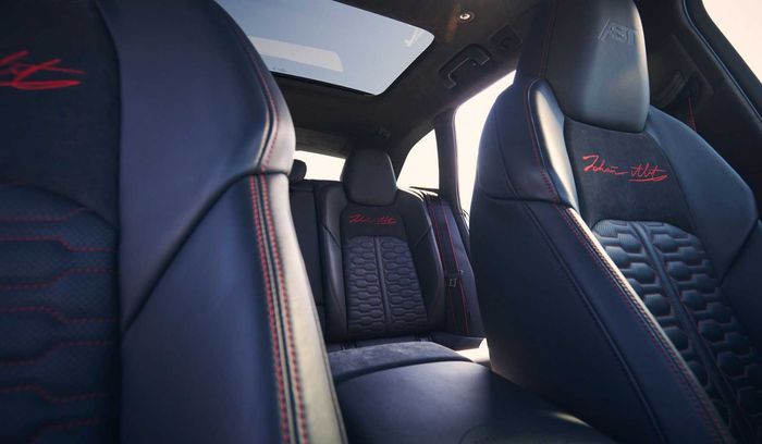 Tampilan kabin Audi RS6 Avant Johann Abt Signature Edition 