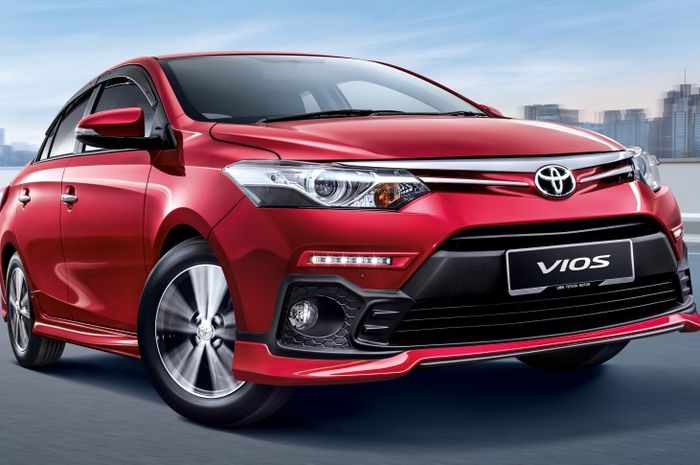 Toyota Vios dengan body kit baru
