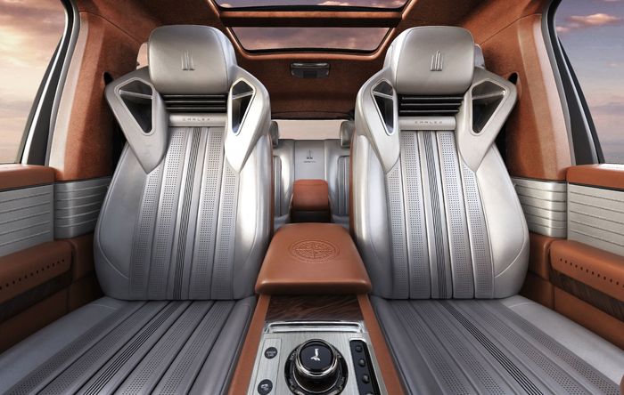 Jok modifikasi Rolls-Royce Cullinan diubah berlapis kulit warna off-white