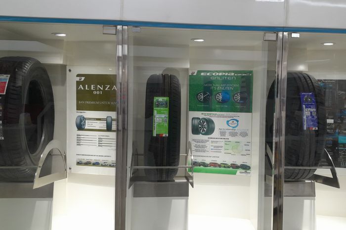 Bridgestone Indonesia hadirkan berbagai pilihan ban untuk mobil hybrid yang tersedia di jaringan Bridgestone