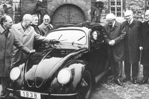 Sejarah Volkswagen Beetle Alias Vw Kodok Dirancang Oleh Pendiri Porsche Idenya Dari Adolf Hitler Gridoto Com