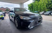 Sedan Seken Murah, Toyota Camry V 2015 Bekas Harganya Cuma Segini