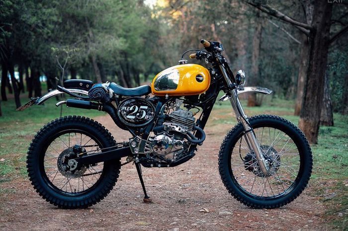 Honda XR250 custom scrambler dari Urban Mechanics