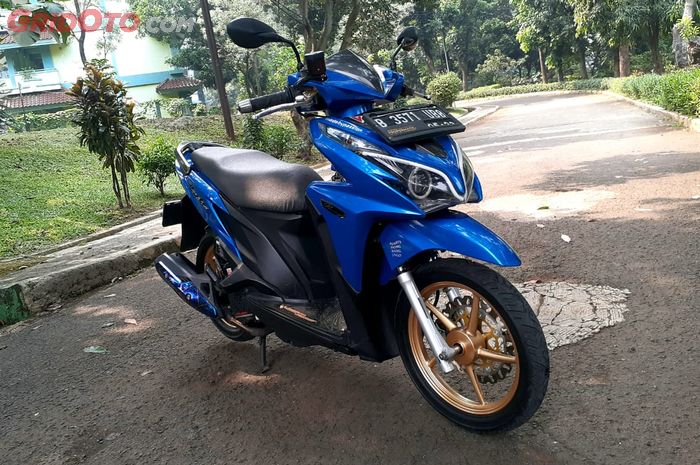 Modifikasi Honda Vario 125 bergaya racing daily