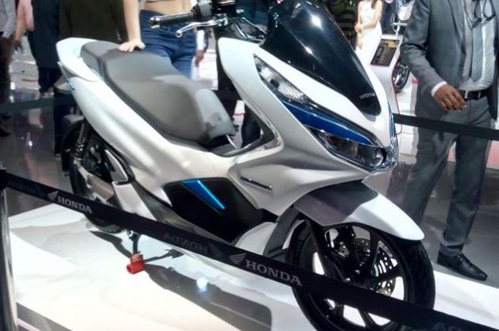 Honda PCX listrik 