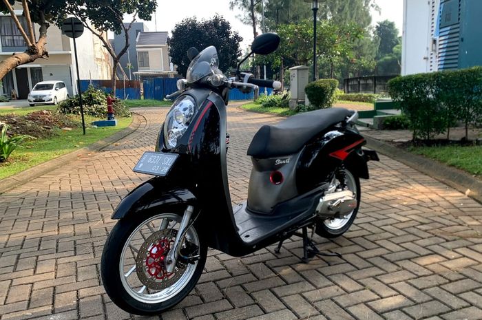 Modifikasi Honda Scoopy lama bodi manis tenaga bengis