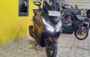 Cuma Tambah Ini Tampilan Honda PCX 160 RoadSync Jadi Mirip Forza