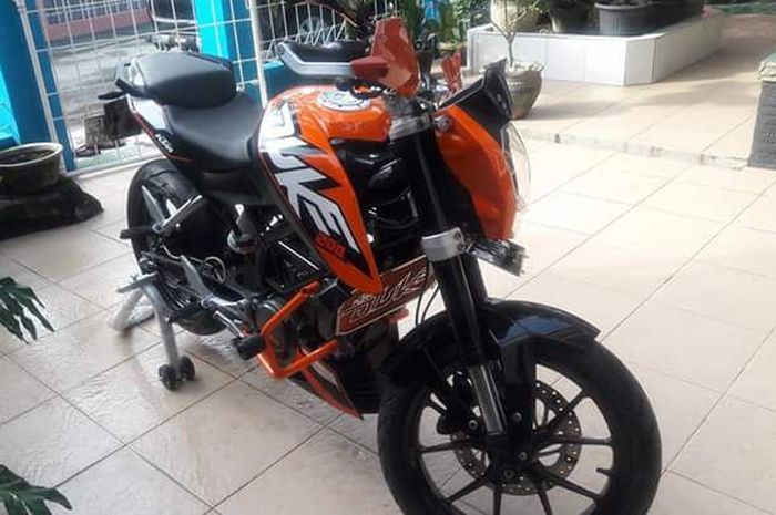 KTM Duke 200 lenyap dicuri maling yang berlagak calon pembeli