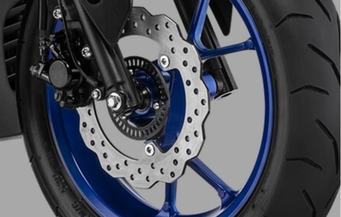 Rem depan motor umumnya lebih pakem dibandingkan rem belakang