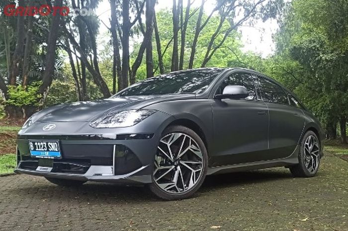 Ilustrasi Mobil listrik Hyundai IONIQ 6