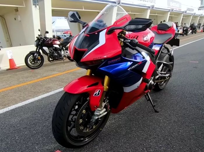 Honda CBR1000RR-R saat ditest di Sirkuit Tsukuba, Jepang