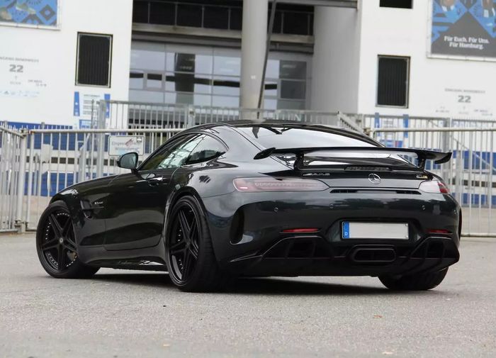Modifikasi Mercedes-AMG GT R dipecut tenaganya hingga 838 dk dan 930 Nm