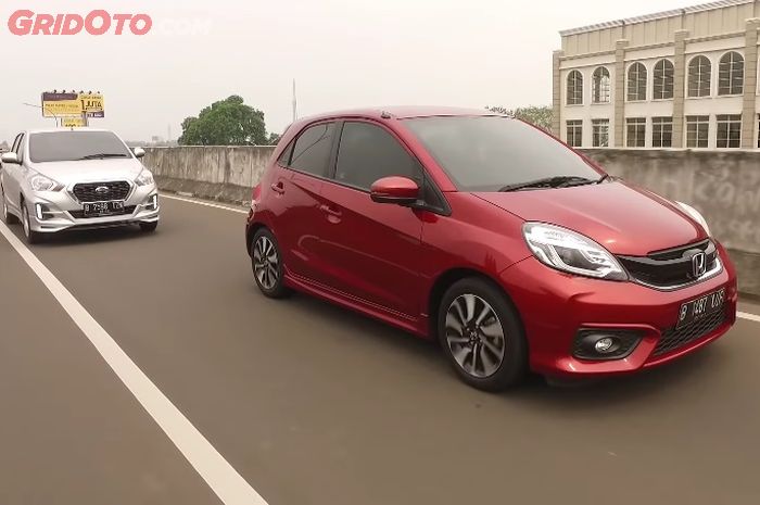 Honda Brio RS dan Datsun GO T Active dalam komparasi Small Hatchback