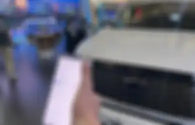 Canggih, Ini Fungsi Fitur Remote Control pada Toyota New Kijang Innova Zenix 2026