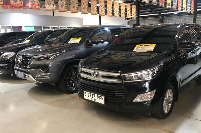 Mobil Bekas Toyota Innova G AT 2018