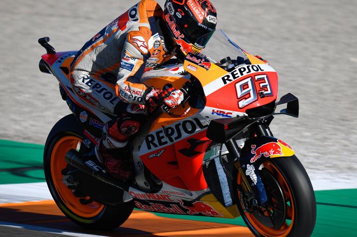 Pembalap Repsol Honda, Marc Marquez memprediksi akan ada 8 rider yang bakal sengit memperebutkan kemenangan di MotoGP 2020 mendatang