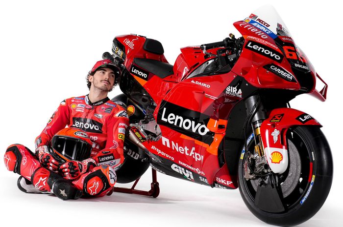Francesco Bagnaia akan membela tim pabrikan Ducati hingga MotoGP 2024 setelah kontraknya diperpanjang