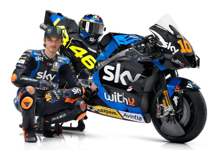 Luca Marini tetap mengusung bendera SKY Racing Team VR46 untuk MotoGP tahun ini. 