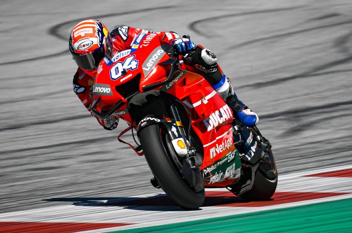 Meski terjatuh di FP2 MotoGP Austria  2019, Andrea Dovizioso merasa puas dengan performa Desmosedici GP19 karena tidak tertinggal jauh Marc Marquez