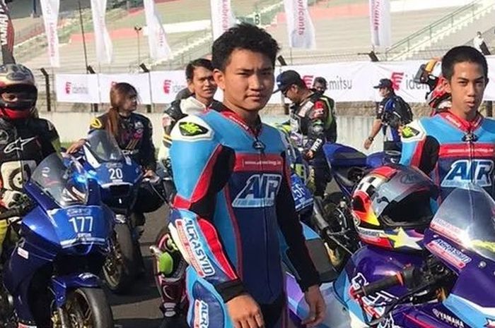 Kevin Safaruddin Madria, pembalap YROI Alrasyid Indoracing yang meninggal pada seri kedua Yamaha Sunday Race di sirkuit Sentul (29/8). 