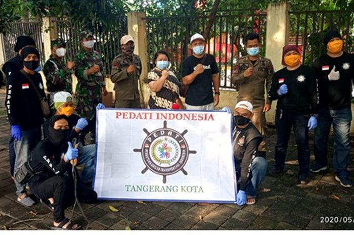 Pedati Indonesia bagian bansos untuk masyarakat