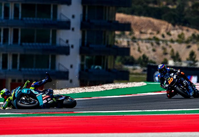 Luca Marini finis ke-12, sementara terjatuh di tikungan 10