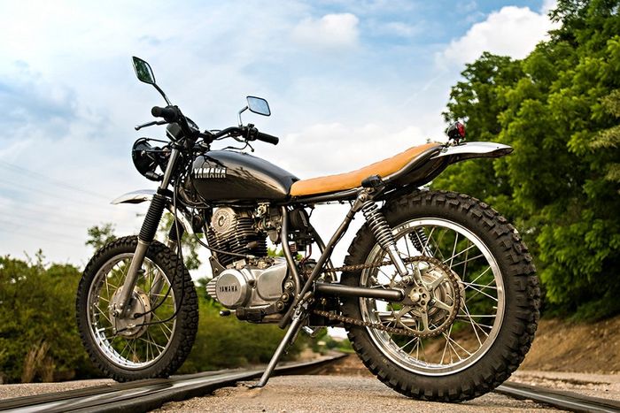  Yamaha SR250 custom scrambler dari Trident Motorcycles