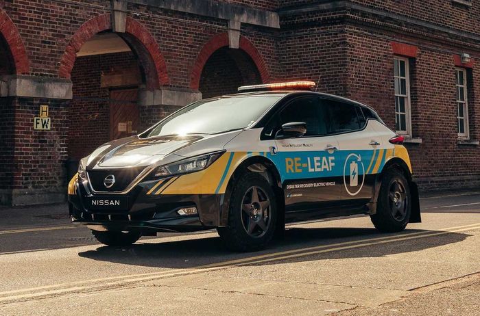 Modifikasi Nissan Leaf berubah jadi mobil rescue berlabel Nissan RE-Leaf