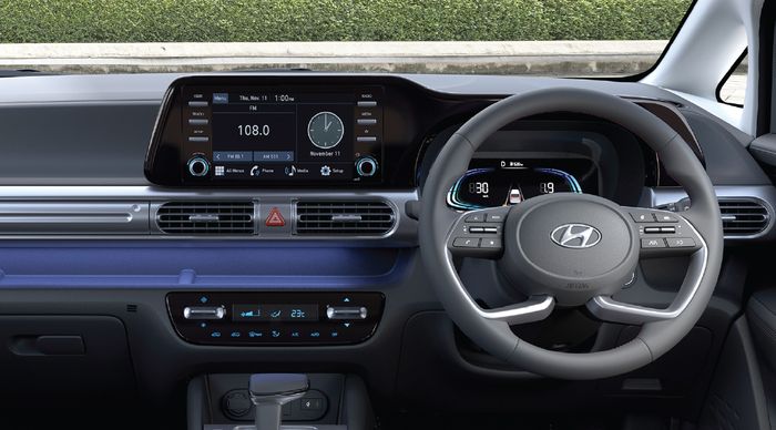 Dari segi fitur, Hyundai Stargazer X spek Thailand kurang audio BOSE dan Bluelink.