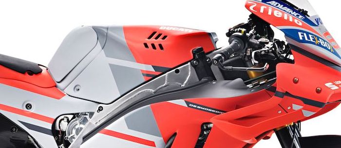Tangki Ducati GP18 masih bawaan aslinya