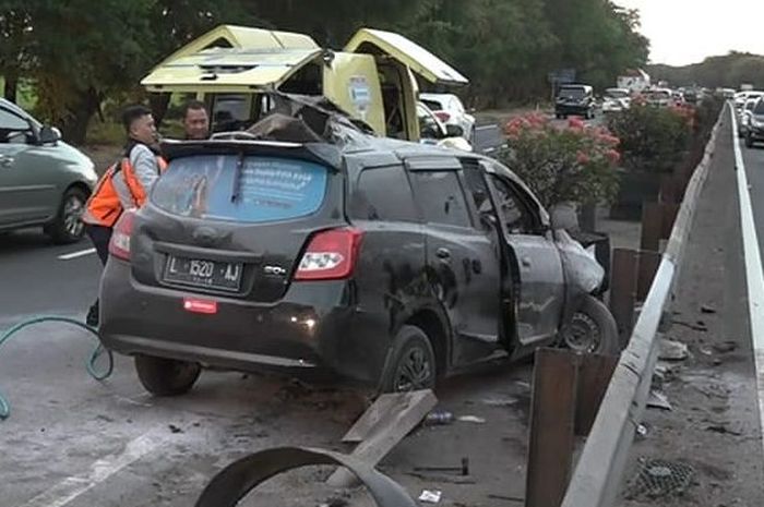 Foto ilustrasi Datsun GO alami kecelakaan parah