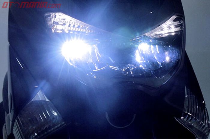 Lampu Yamaha NMAX 155 sudah LED