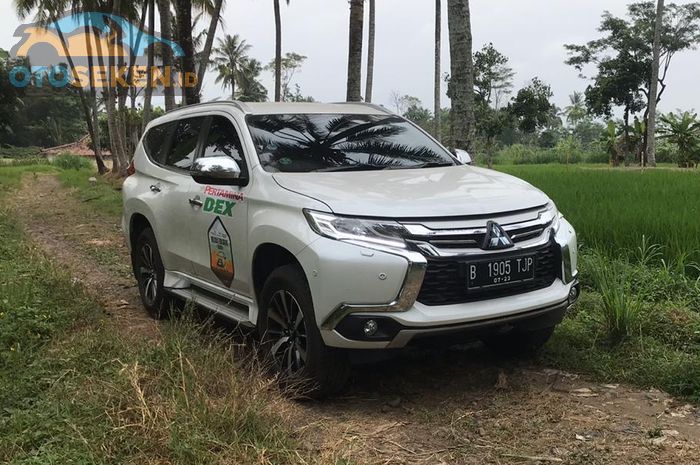 Kisaran harga Mitsubishi Pajero Sport Dakar Ultimate Diesel tahun 2019 seken.