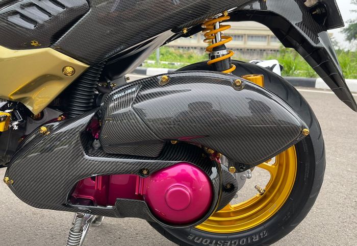 Bak filter dan CVT Yamaha NMAX berlapis karbon kevlar plus custom dan repaint