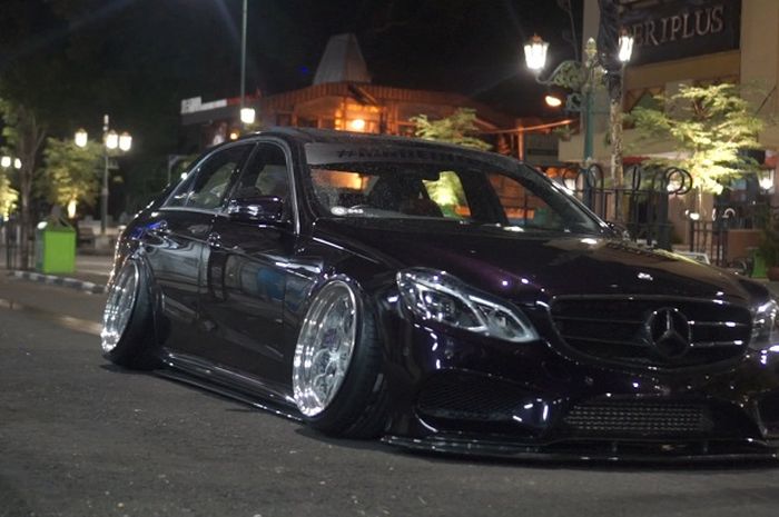 Tampilan Mercedes-Benz E250 W212 secara keseluruhan